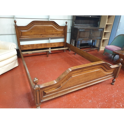 538 - Solid Oak King Size Bed Frame.
