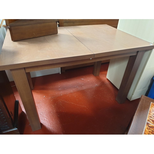 Lot 570       