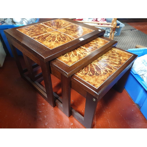 Lot 571       