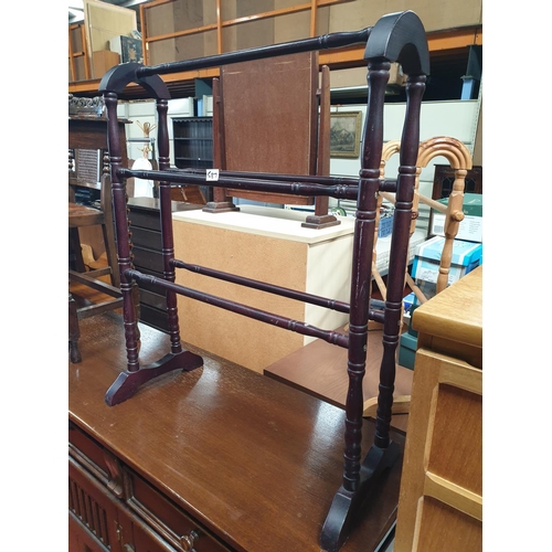 Lot 587       