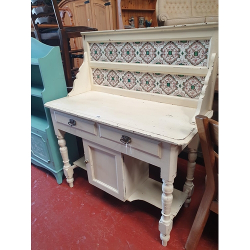 Lot 598       