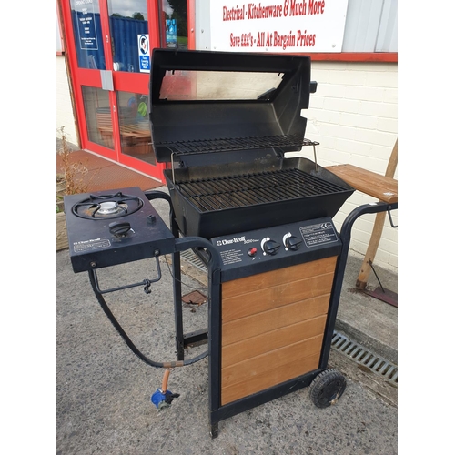 Char Broil 5000 Deluxe Gas BBQ with Side Hob Preparation Table