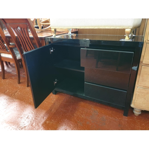 526 - Black Gloss Finish Sideboard with Single Cupboard & Three Drawers.