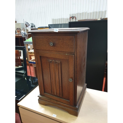 530 - Oak Linen Fold Single Drawer, Single Cupboard Bedside Cabinet.