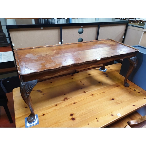 549 - Mahogany Coffee Table with Scalloped Edge.