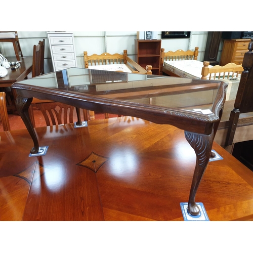 557 - Mahogany Coffee Table on Queen Anne Legs with Glass Top.