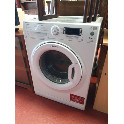 603 - Hotpoint 9kg Ultima WNUD962 Washing Machine.