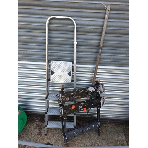 618 - Aluminium Step Ladder, Rake & Folding Work Bench.