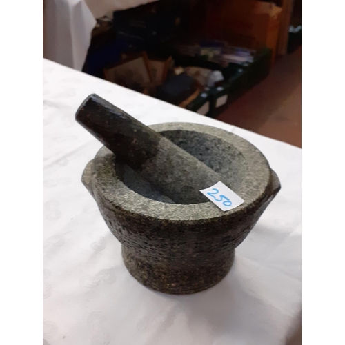 250 - Pestle & Mortar.