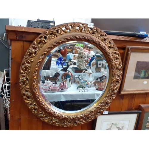 469 - Gilt Framed Circular Wall Mirror.