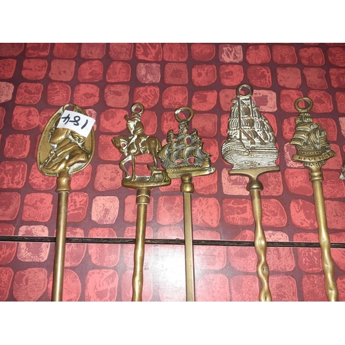 184 - Assorted Brass Toasting Forks & Brass End Shoe Horn.