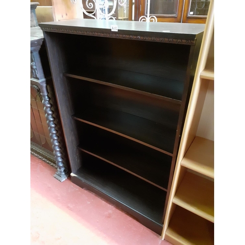 612 - Modern Oak Effect Four Shelf Bookcase.