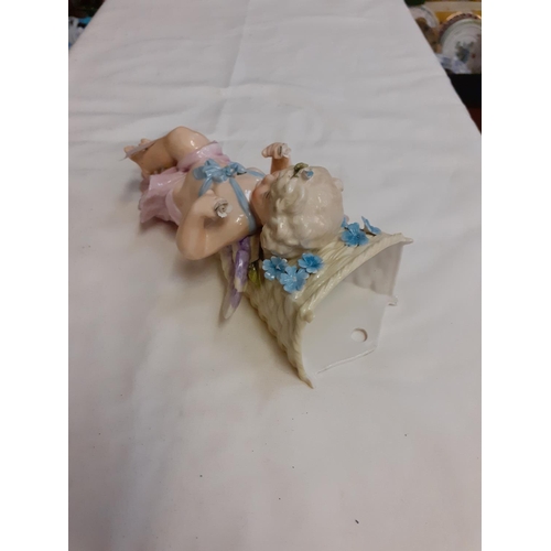 302 - Continental Vintage Cherub Wall Flower Pocket.