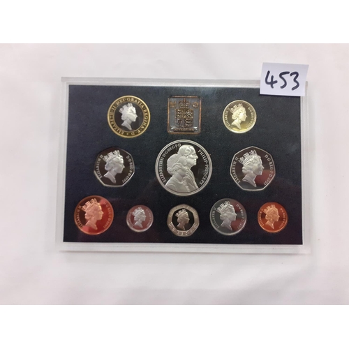 453 - Royal Mint Elizabeth II & Prince Philip Golden Wedding Proof Set 1997.