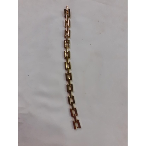 455 - 18ct Rolled Gold Plated Gate Bracelet.