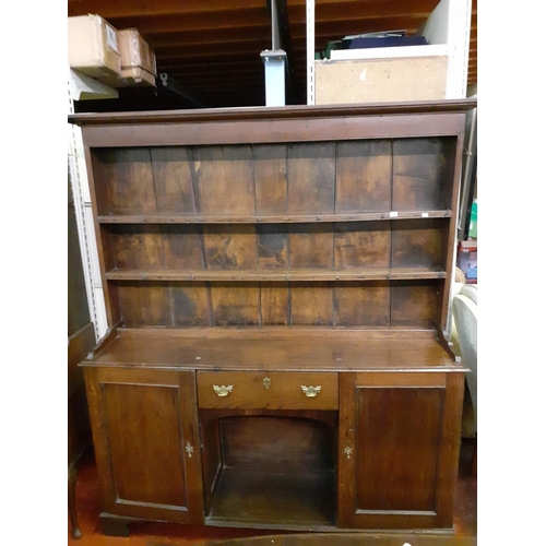 476 - Large Old Dark Oak Closed Back Dog Kennel Dresser with Twin Cupboards & One Drawer.