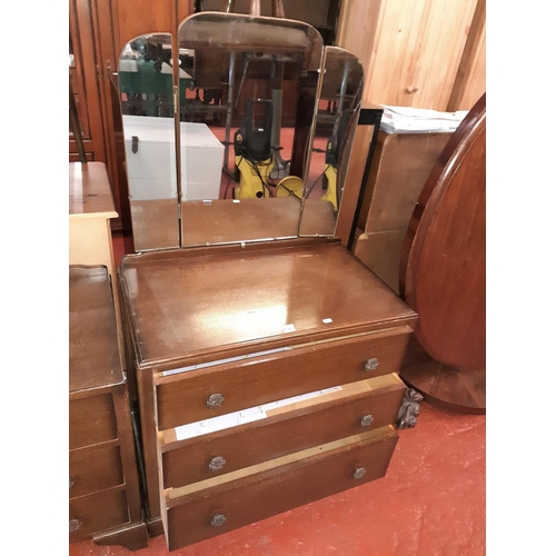 514 - Oak 3 Drawer Dressing Table with Triple Mirror.