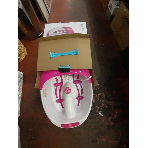 65 - Boxed Homedics Luxury Nail Care Foot Spa.