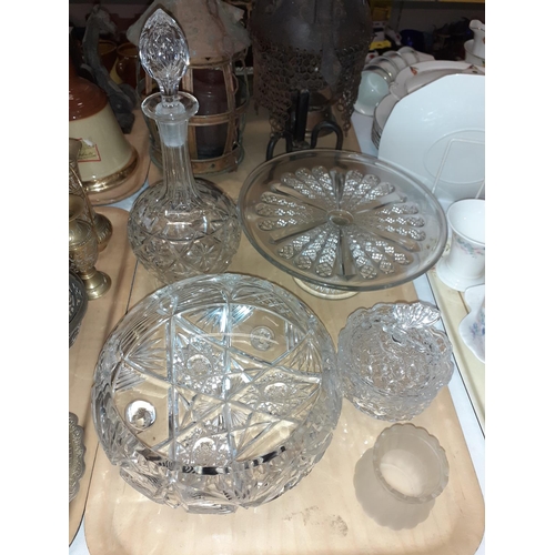 369 - Tray of Glass Ware to Include Footed Cut Glass Bowl, Cake Stand, Butterfly Lidded Cut Glass Bowl etc... 