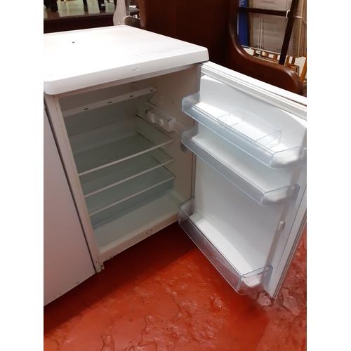 605A - BOSCH Exxcel Undercounter Fridge.