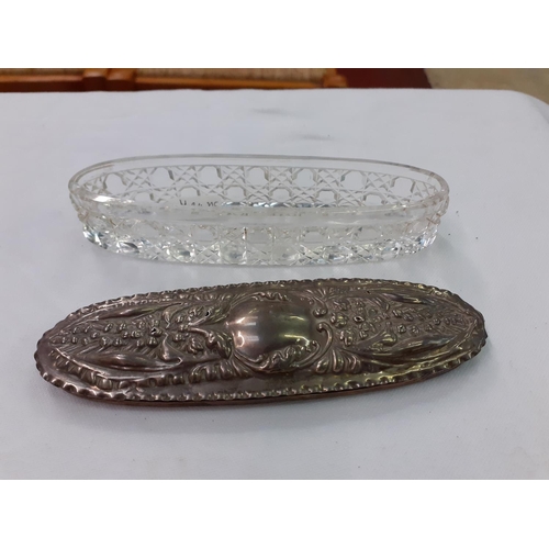 452 - Hallmark Silver Lidded Oval Glass Trinket Box.