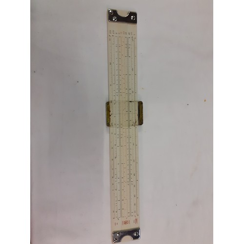 370 - Selection of Vintage Rulers & Measuring Devices.