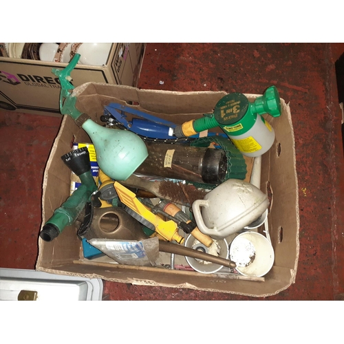 77 - Selection of Garden Tools & Accessories.