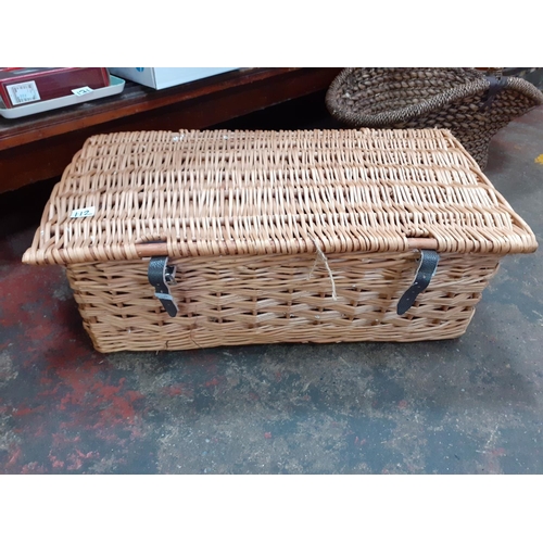 112 - Wicker Picnic Hamper.