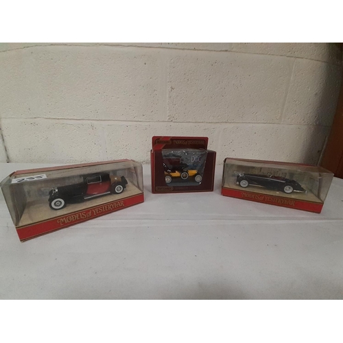 255 - Boxed Matchbox Models of Yesteryear Y-24 1927 Bugatti T44, Y-20 1938 Mercedes-Benz 540K & Y-9 Simple... 