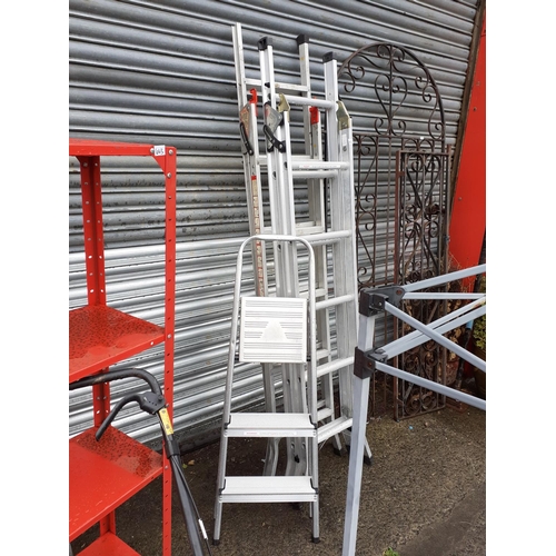 642 - Folding Hop-up & Ladder Stand Off & Other Ladder.