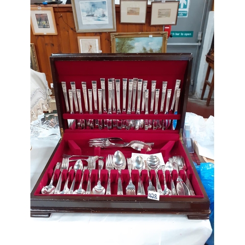 428 - Mahogany Canteen of Community Plate Cutlery.