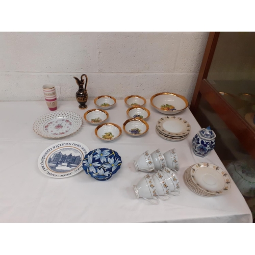 51 - Box of China to Include Fruit Bowl Set, Part Tea Set etc.