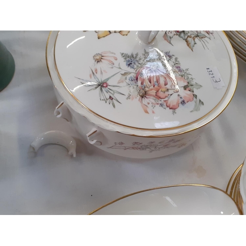 338 - 34 Piece Royal Worcester 