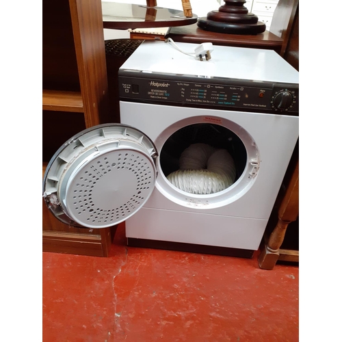 524 - Hotpoint Reversomatic Dryer Deluxe TS12 Tumble Dryer.