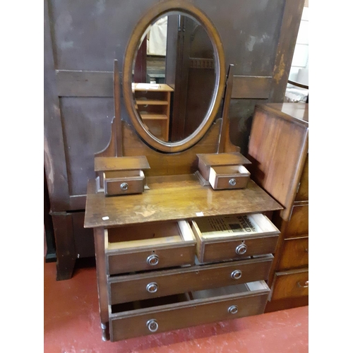 562 - Vintage Dressing Table with 2 Short over 2 Long Drawers and Oval Mirror Back.