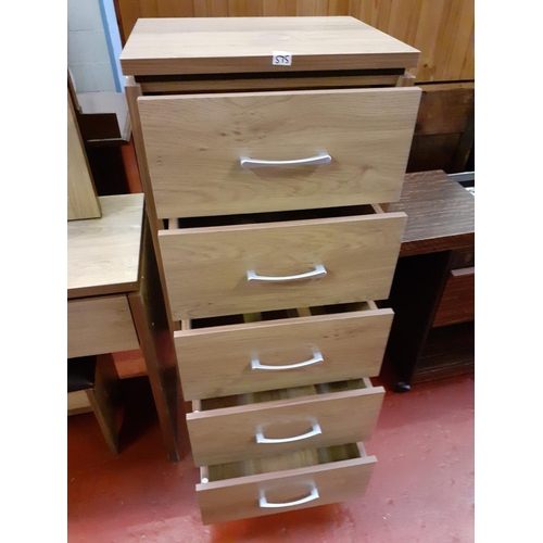 575 - Oak Effect 5 Drawer Chest of Drawers - 46