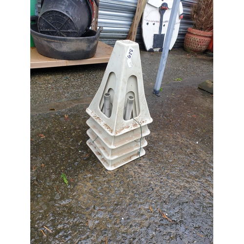 628 - Set of Four RV Stack Jacks, Aluminium Stabilizers.