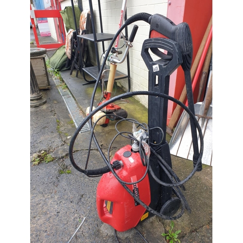 633 - Champion CPW1600 Pressure Washer.