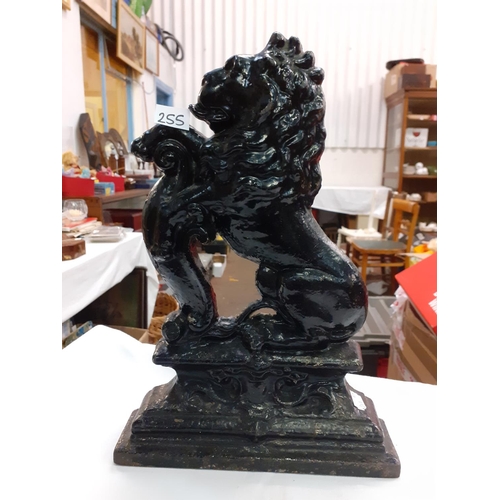 255 - Cast Iron Lion Door Stop - approx 15