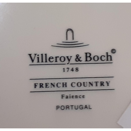 332 - Villeroy & Boch Large Fruit Bowl.