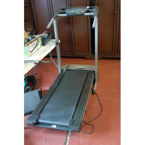 587 - Profrom 6.5 Q Electronic Running Machine.