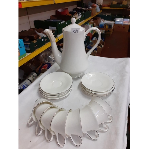 319 - 17 Piece Wedgwood 