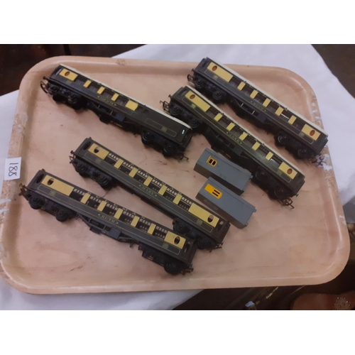 188 - Triang Hornby 00 Gauge Pullman Jane & Ruth 1st Class Coaches R 228, Pullman Brake Car No.79 R 328, P... 