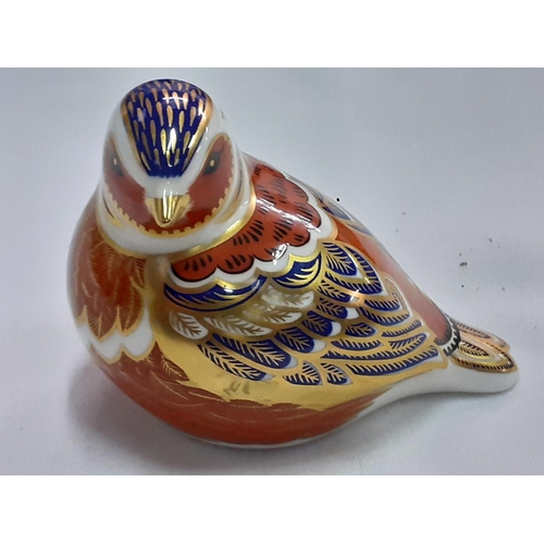 445 - Royal Crown Derby Chaffinch Paperweight with Gold Stopper.