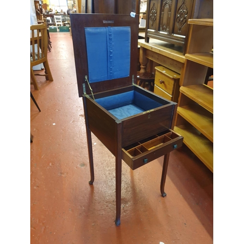 594 - Mahogany Sewing Box Table with Single Drawer.