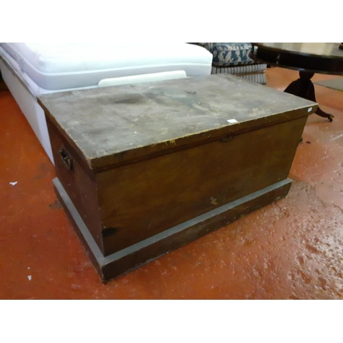 543 - Large Solid Pine Storage Box.