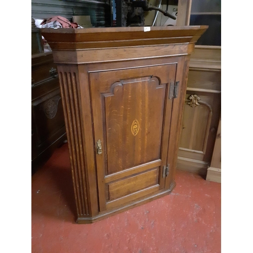 551 - 19th Century Oak Flat Front Corner Cupboard With Serpentine Shelves & Two Drawers - Height c.110cm (... 