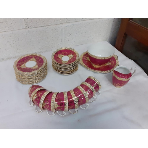 172 - Tray of Vintage Pink, White & Gilt Tea Set.