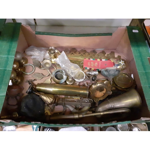 18 - Box of Brass Ware to Include Shell Casing, Button Shield, Door Knobs, Vintage Car Horn etc.