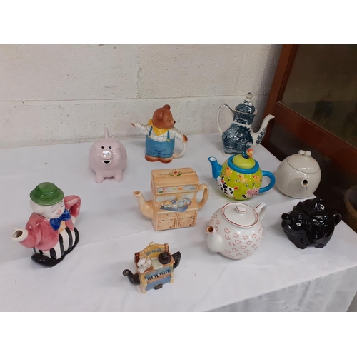 5 - Box of Assorted Novelty Teapots to Include Clown, Bear etc